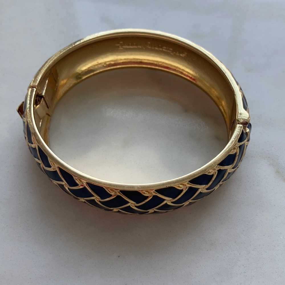 Lilly Pulitzer navy / gold cuff